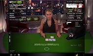 Das Bild zeigt einen Live Blackjack Tisch von NetEnt im InterCasino.