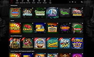 Das Bild zeigt einen kleinen Teil der riesigen Spielauswahl des Ruby Fortune Casinos. Zu sehen sind vor allem Slots.